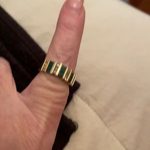 Emerald and diamond ring